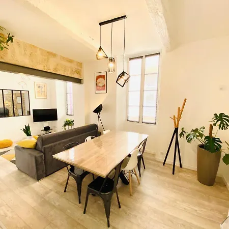 Feel@Home Nemausus   Le 4 Nîmes Extérieur photo