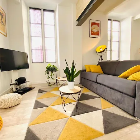 Feel@Home Nemausus   Le 4 Nîmes Extérieur photo