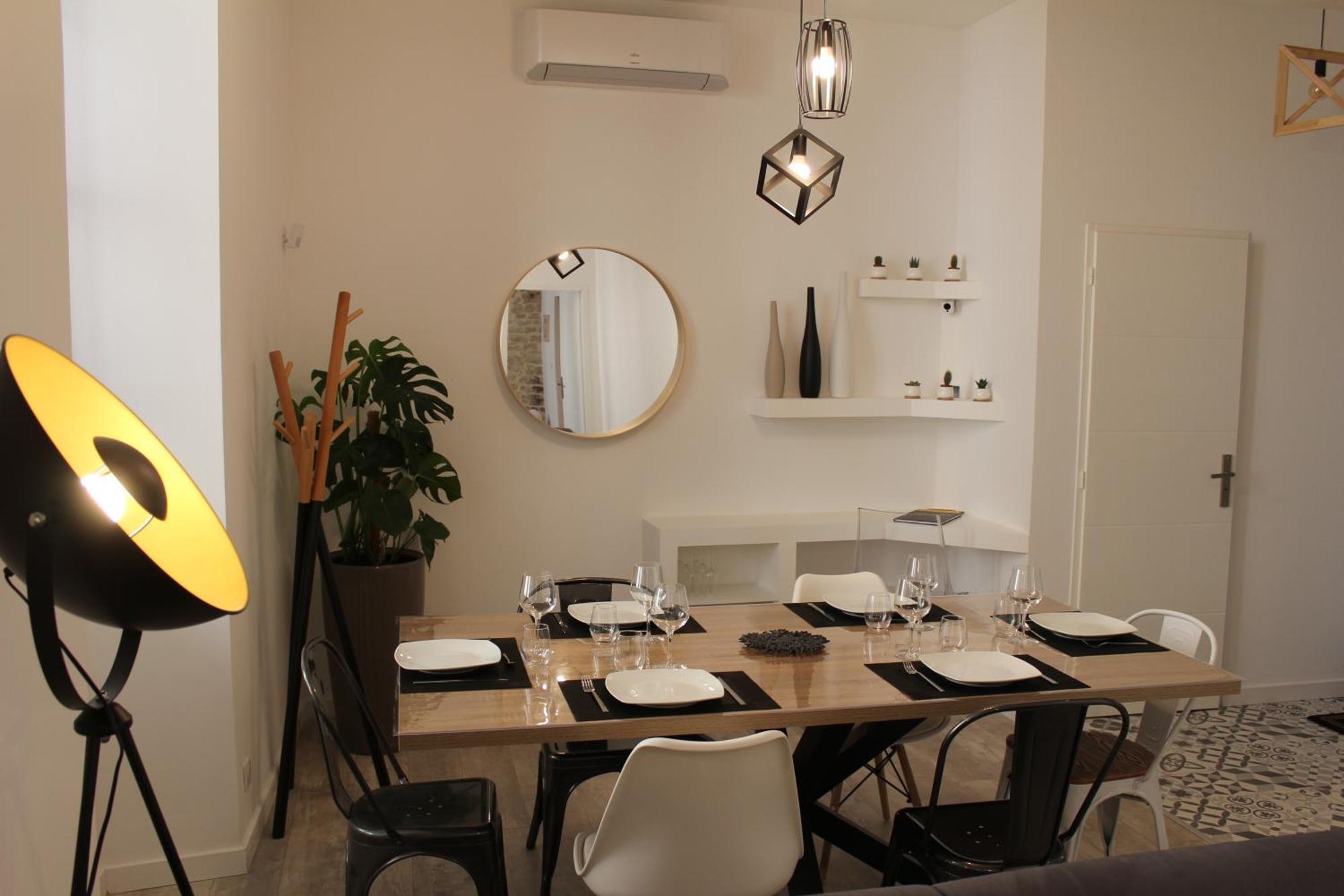Feel@home Nemausus « Le 4 » Nimes